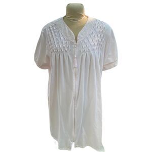 Miss Elaine Women’s Duster/Nightgown Light Pink Front Zip with Tassel Size 2X Sm